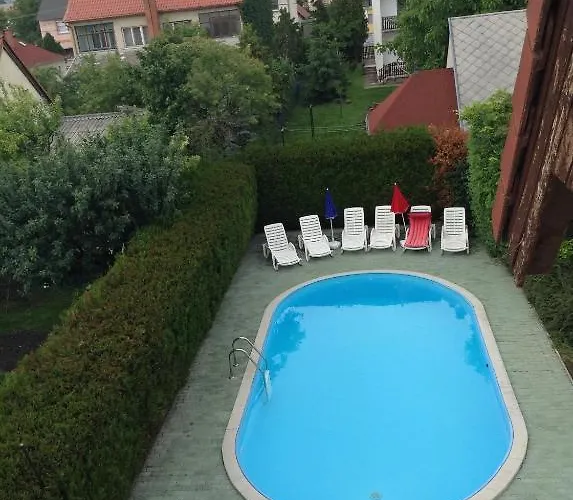 בית הארחה Apartmanhaz