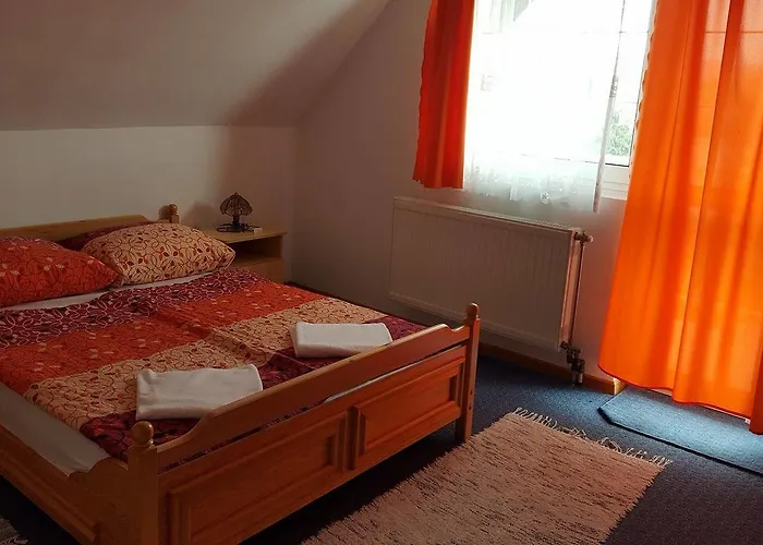 Apartmanhaz בית הארחה קסזטלי